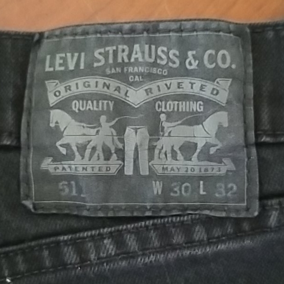 *FINAL PRICE* Levi's Jeans - Picture 6 of 6